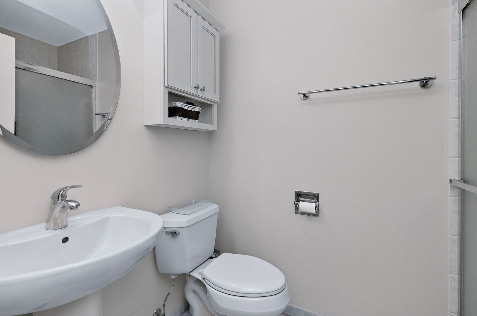 2238 Appleby Drive, Wheaton, IL 60189