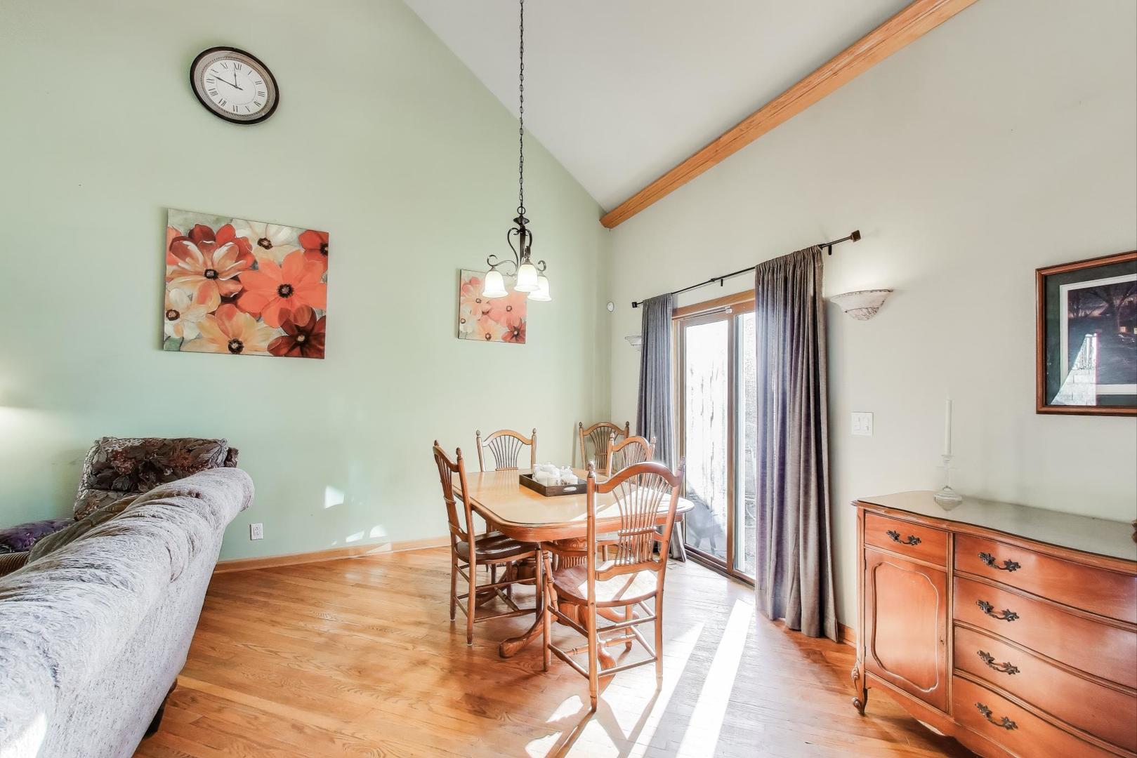 Wonder Lake, IL 60097