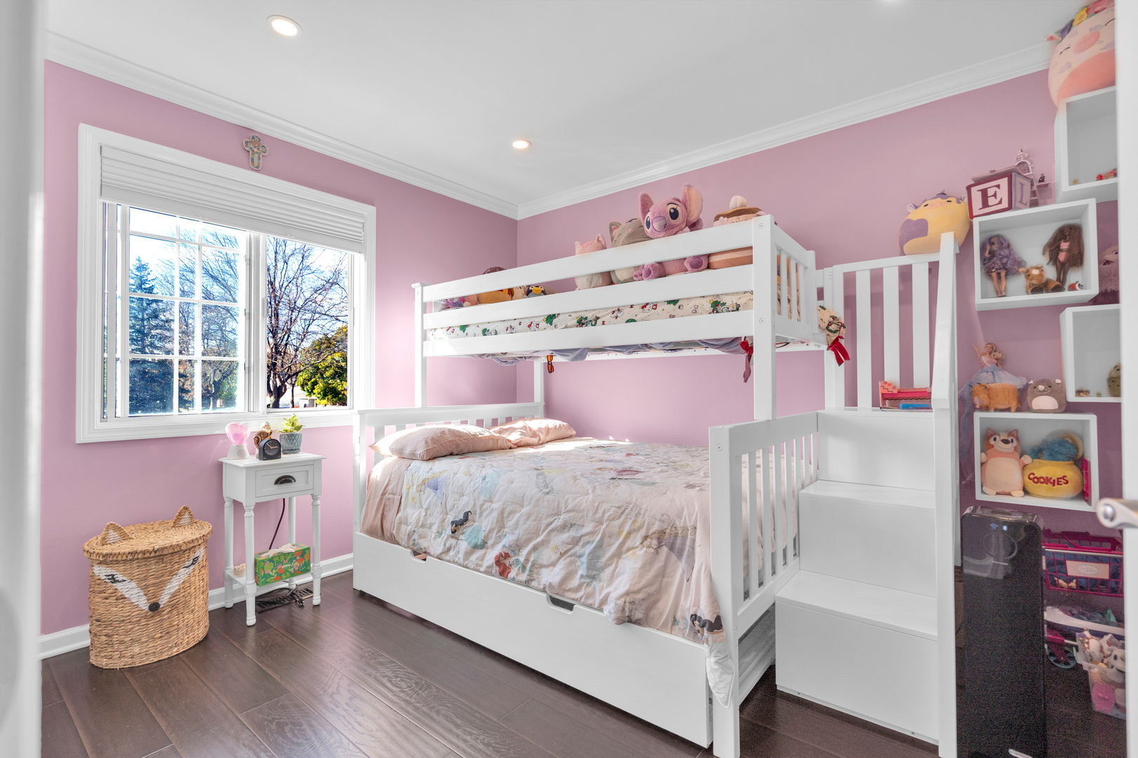 473 Le Parc Circle, Buffalo Grove, IL 60089