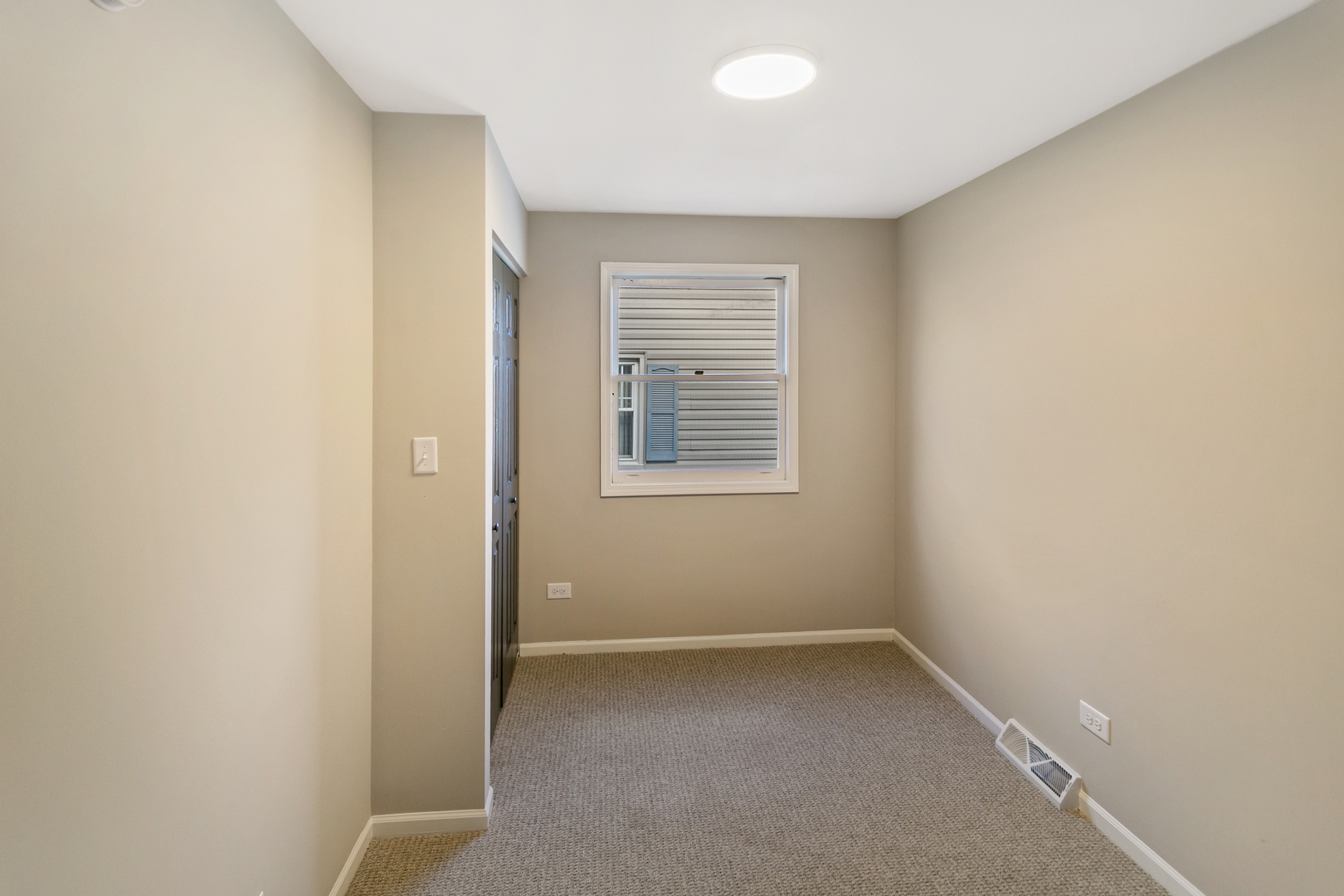 21798 Carol Avenue, Sauk Village, IL 60411