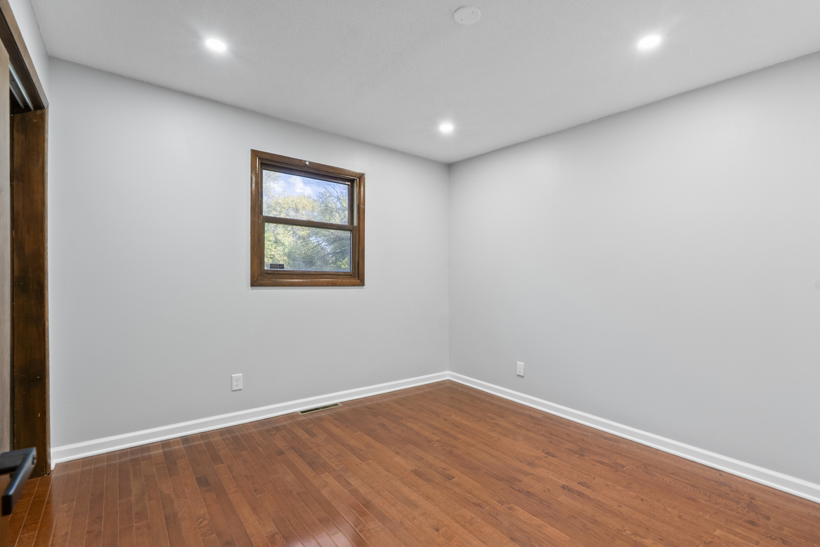 28465 S Western Avenue, Beecher, IL 60401