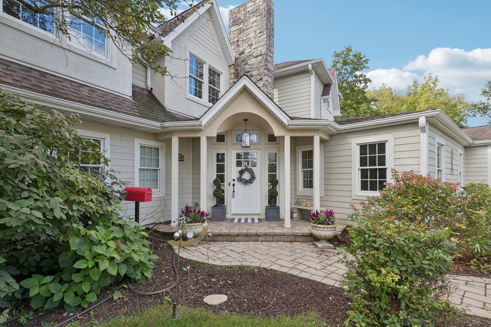 6619 Palma Lane, Morton Grove, IL 60053