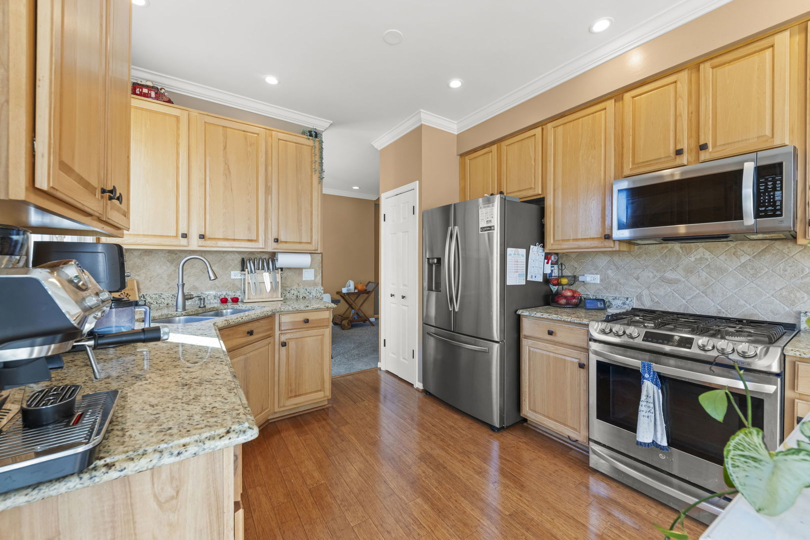 2723 Rosehall Lane, Aurora, IL 60503