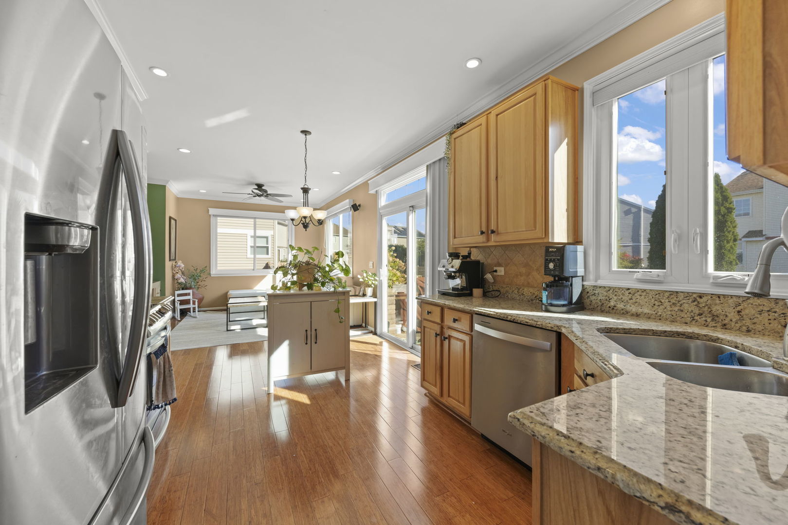 2723 Rosehall Lane, Aurora, IL 60503