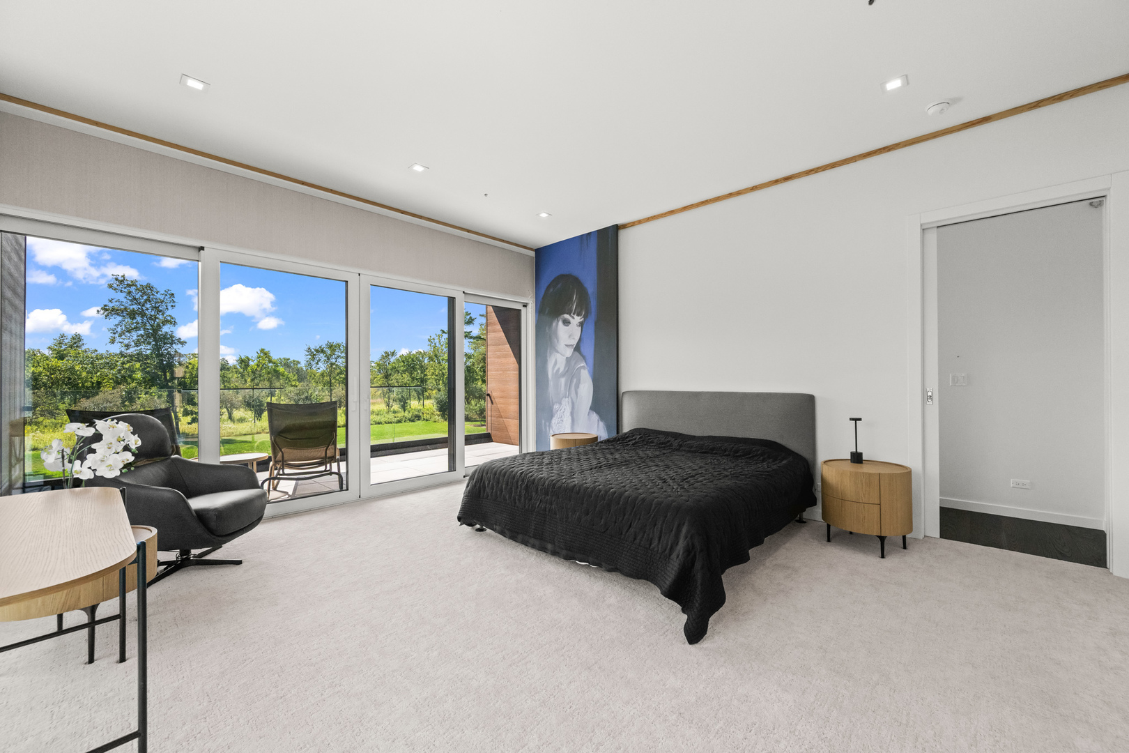 711 Becker Road, Glenview, IL 60025