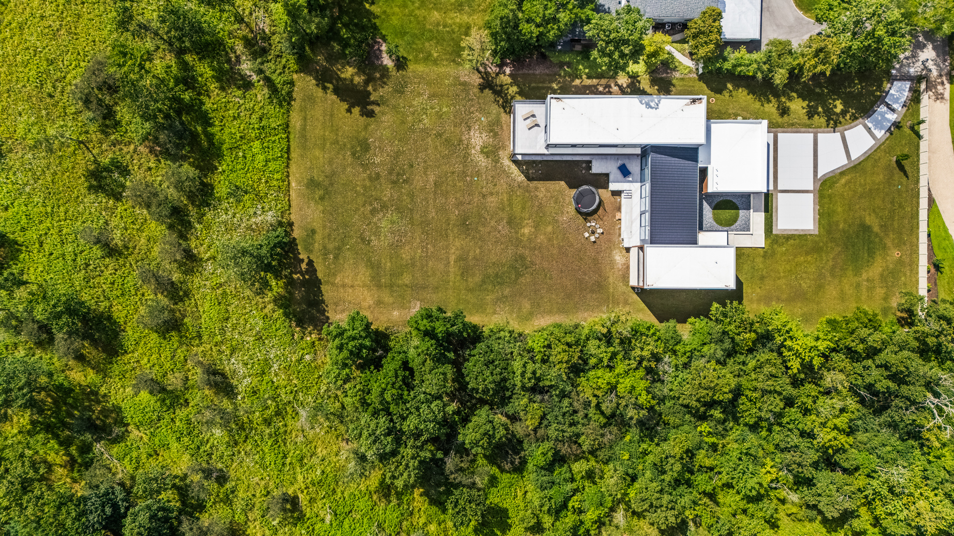 711 Becker Road, Glenview, IL 60025