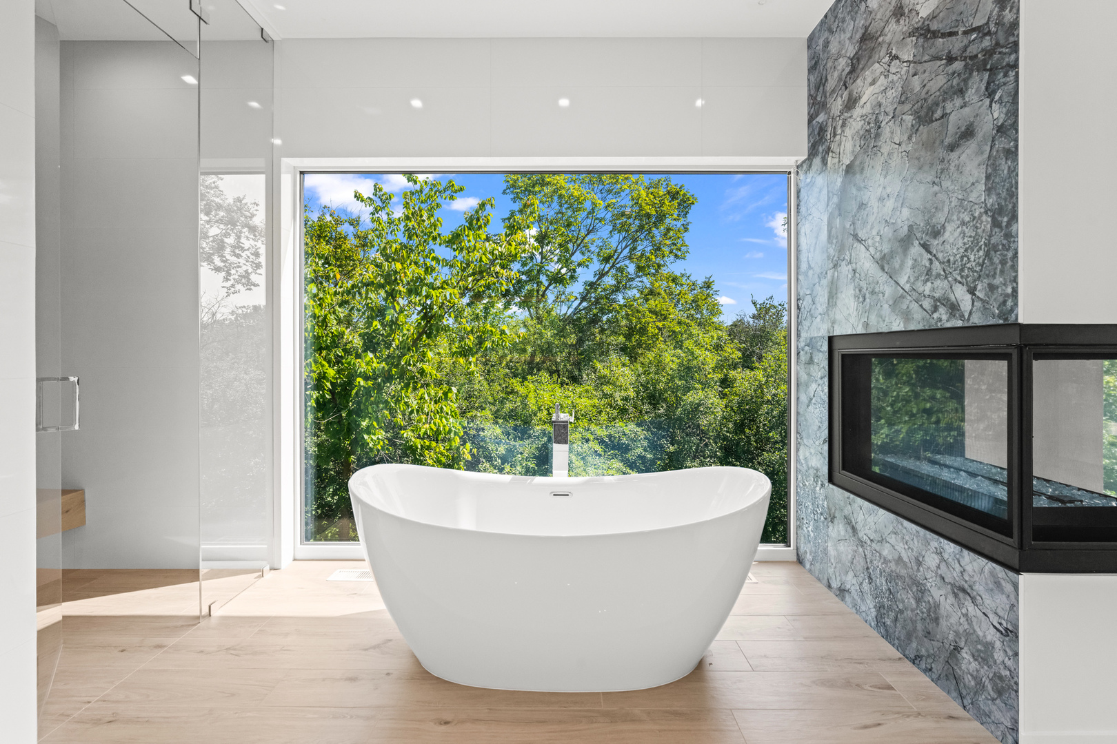 711 Becker Road, Glenview, IL 60025