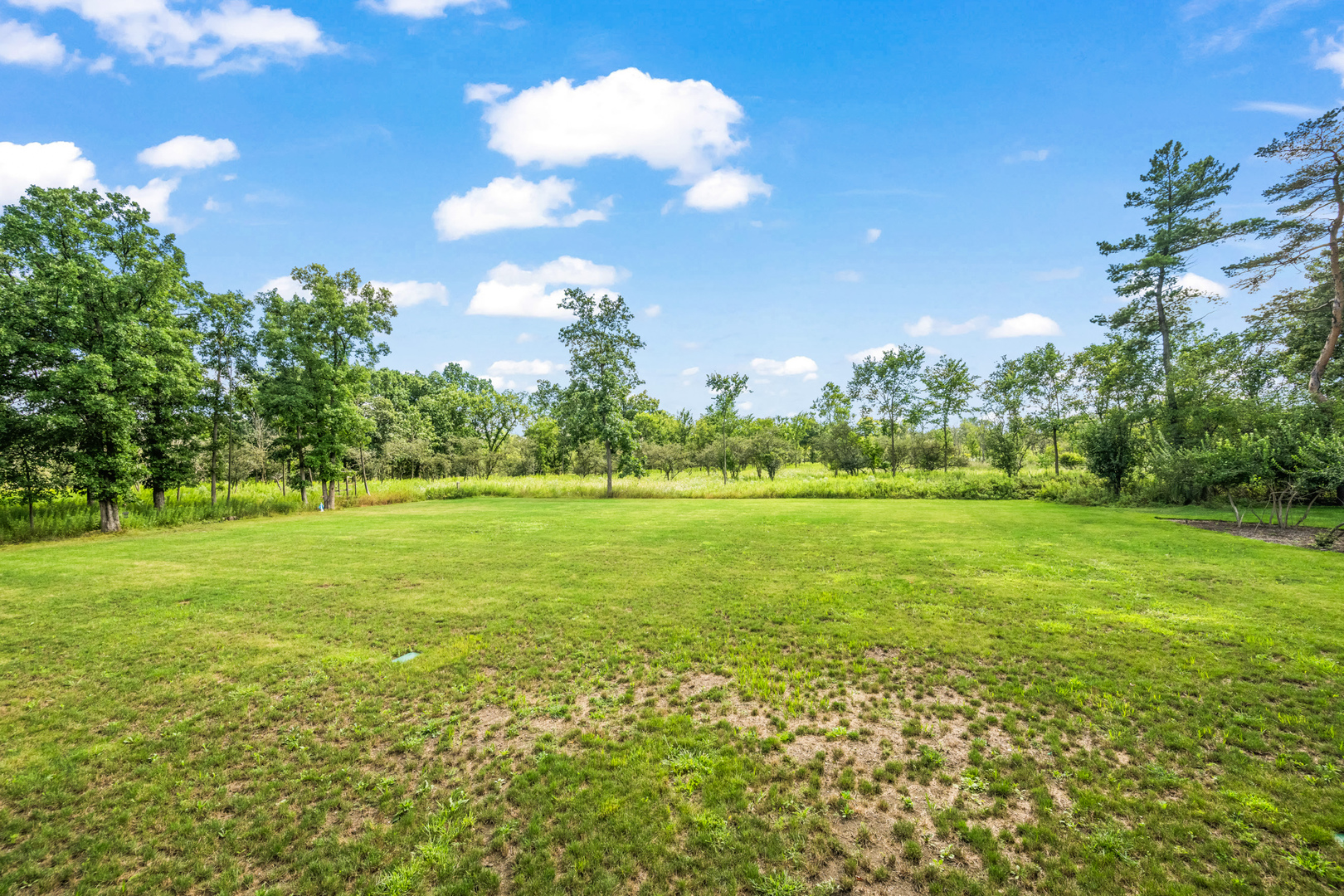 711 Becker Road, Glenview, IL 60025