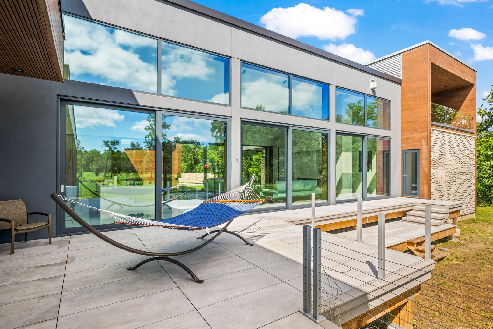 711 Becker Road, Glenview, IL 60025