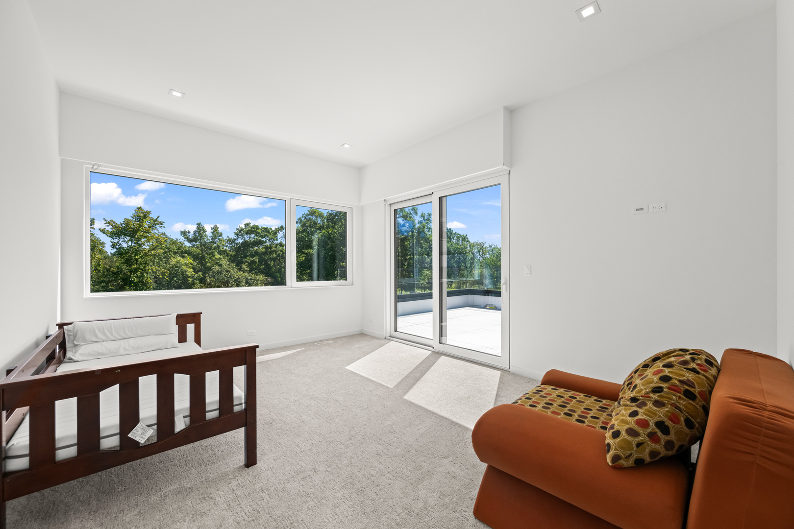 711 Becker Road, Glenview, IL 60025