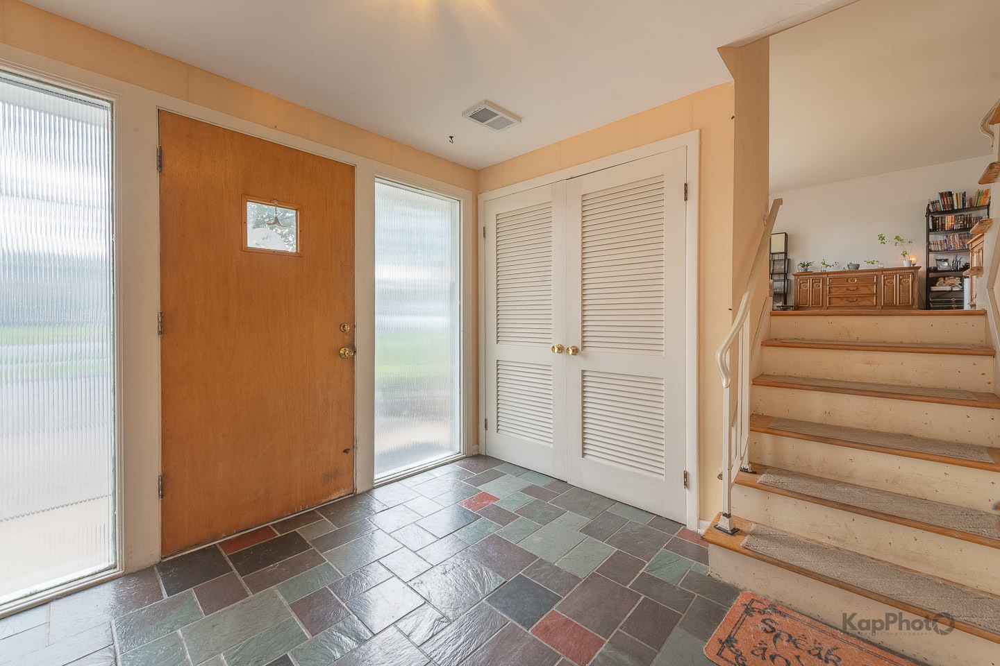 2740 Norma Court, Glenview, IL 60025