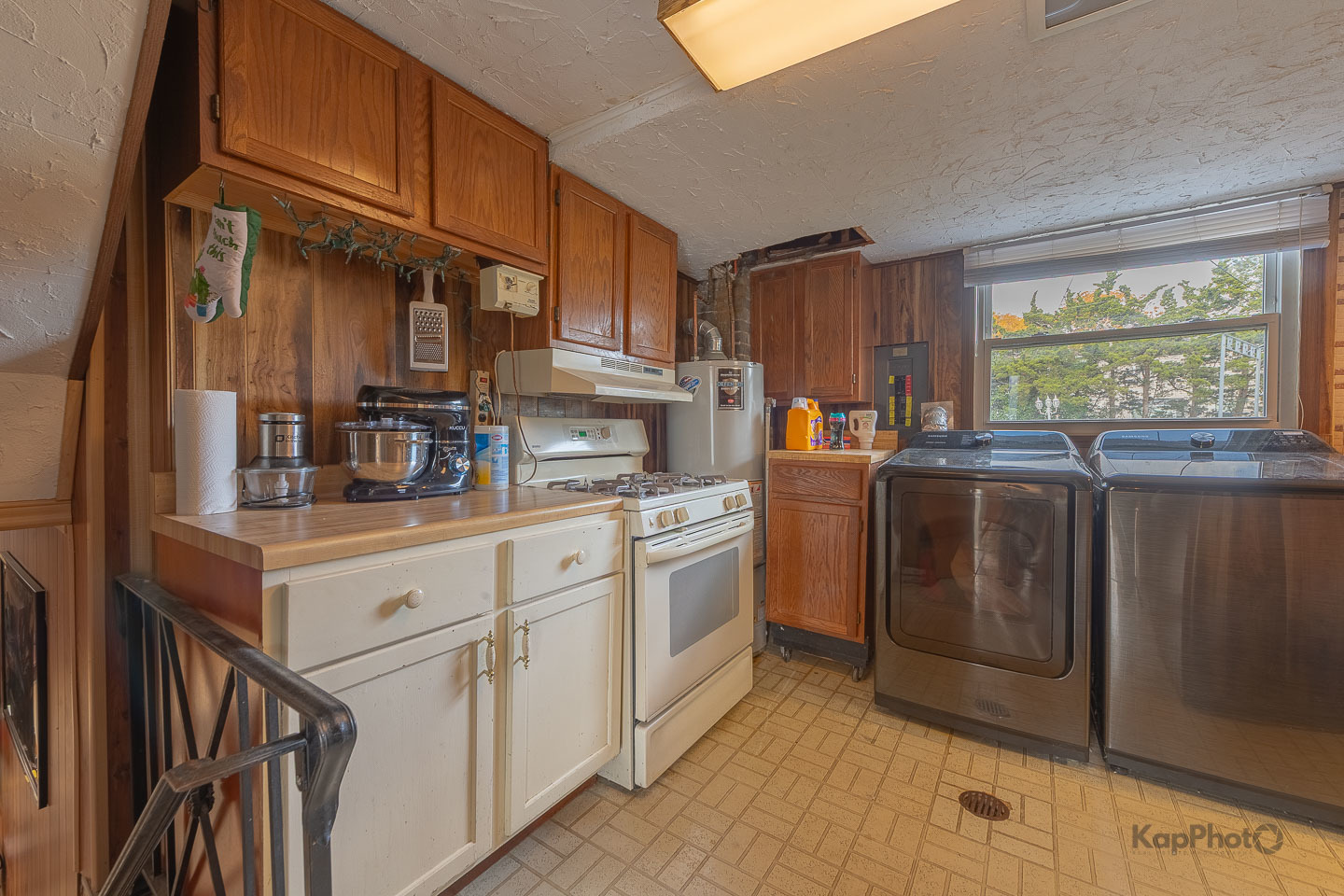 2740 Norma Court, Glenview, IL 60025