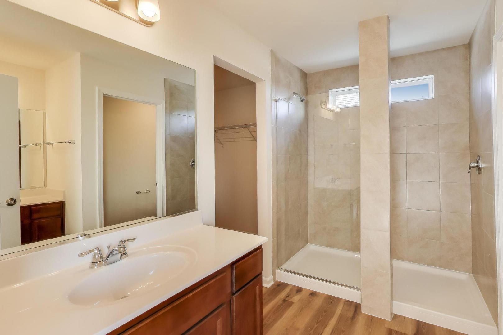 1003 Celebration Drive, Aurora, IL 60504