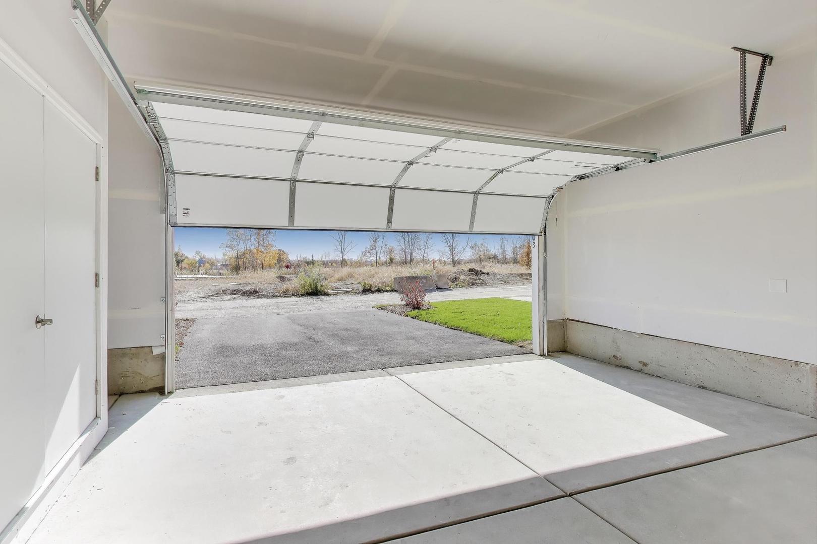 1003 Celebration Drive, Aurora, IL 60504