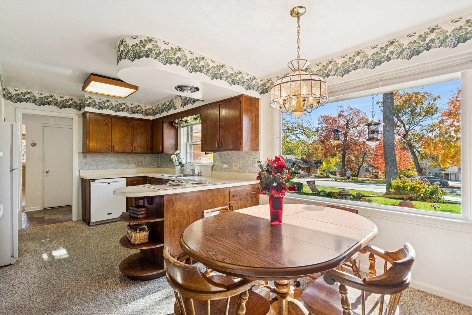 23W134 Mulberry Lane, Glen Ellyn, IL 60137