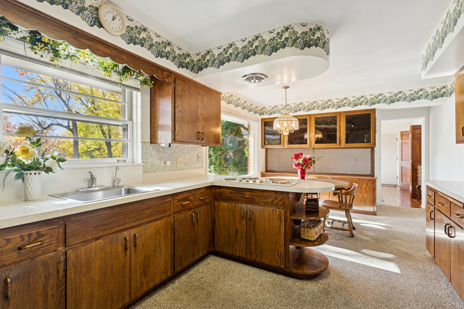 23W134 Mulberry Lane, Glen Ellyn, IL 60137