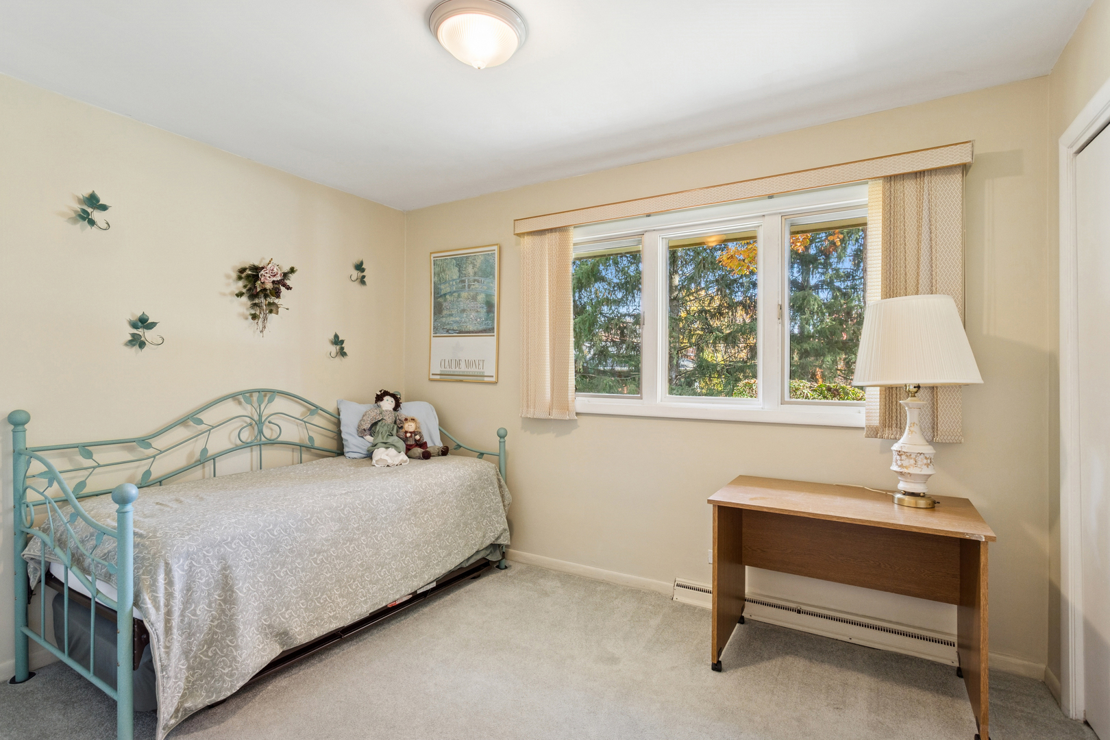 23W134 Mulberry Lane, Glen Ellyn, IL 60137