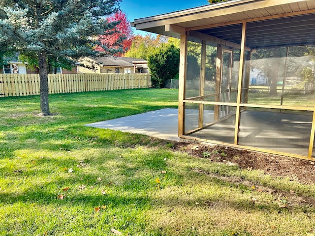 1011 Monroe Drive, Bloomington, IL 61701