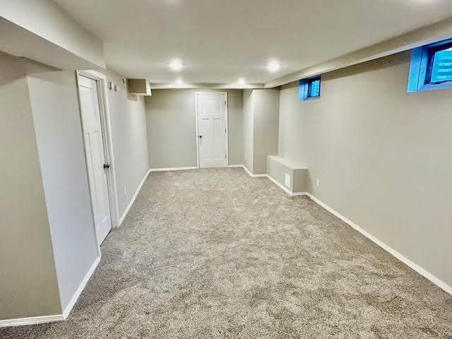 1011 Monroe Drive, Bloomington, IL 61701