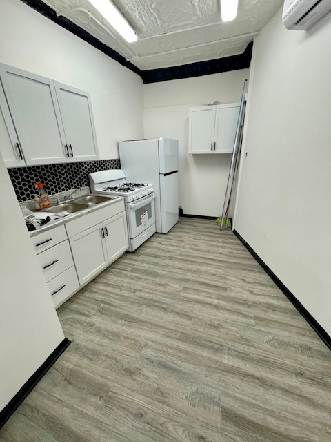 302 W Naperville Road, Westmont, IL 60559