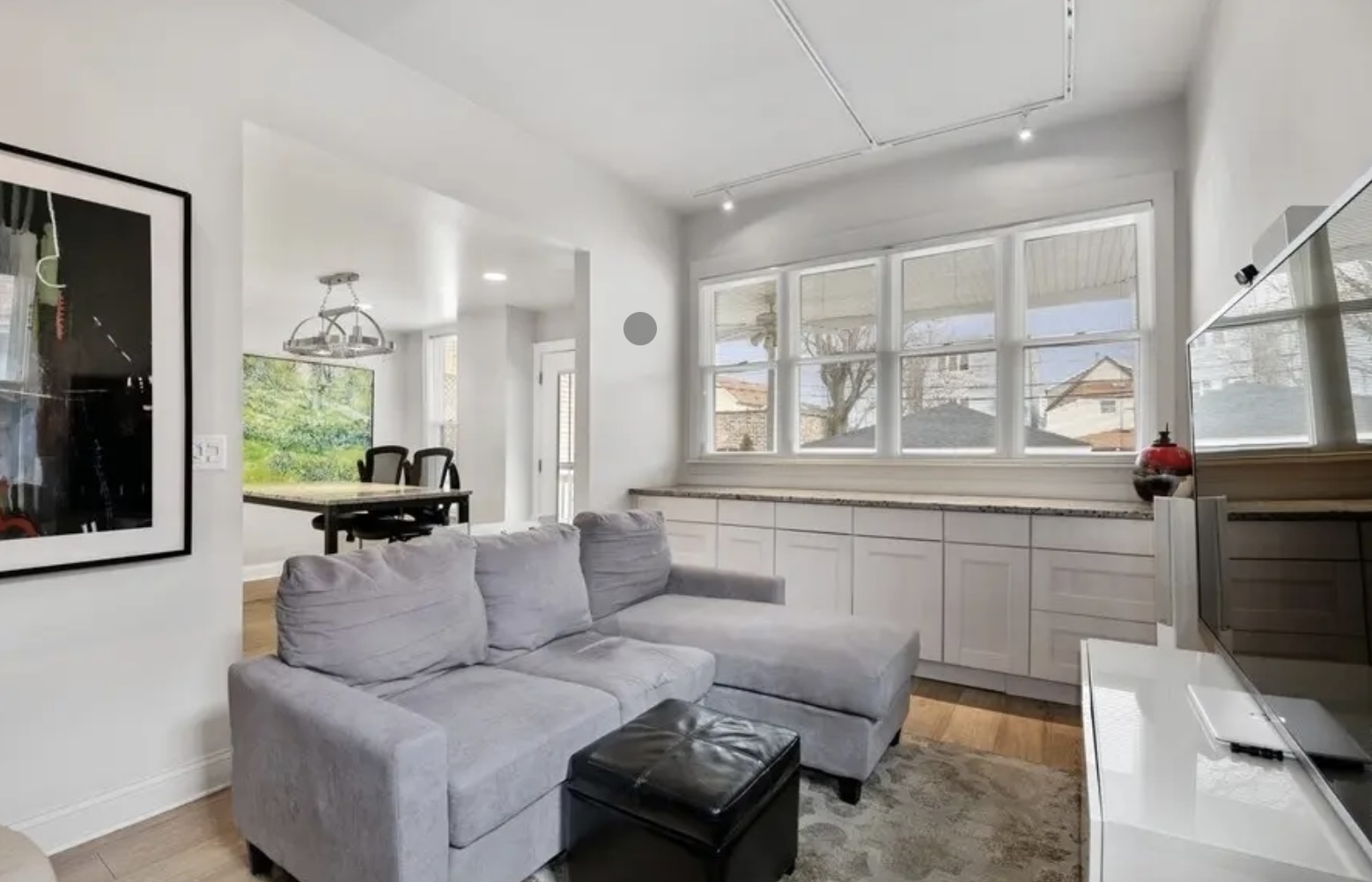 1631 N Tripp Avenue, Chicago, IL 60639