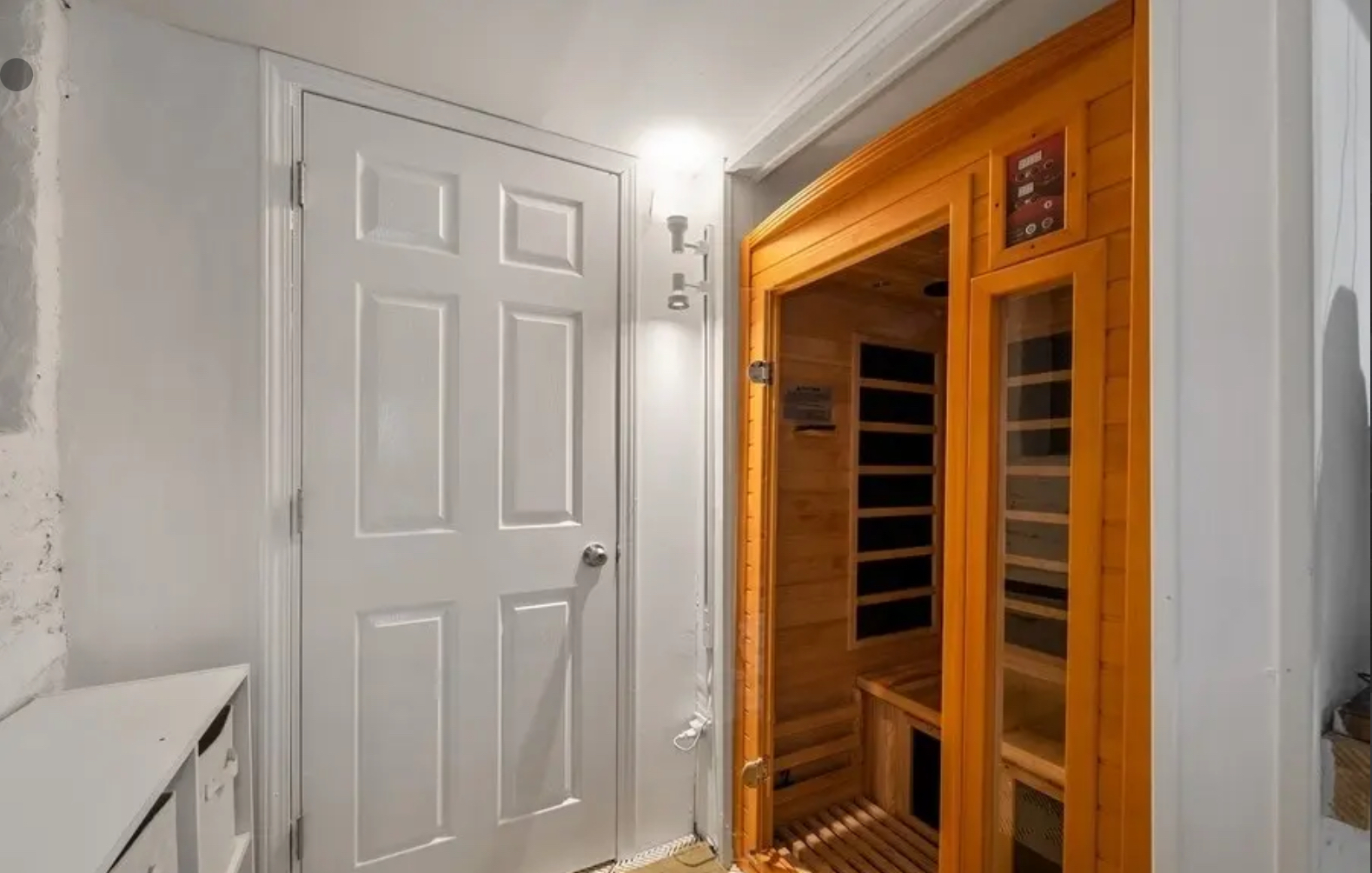 1631 N Tripp Avenue, Chicago, IL 60639