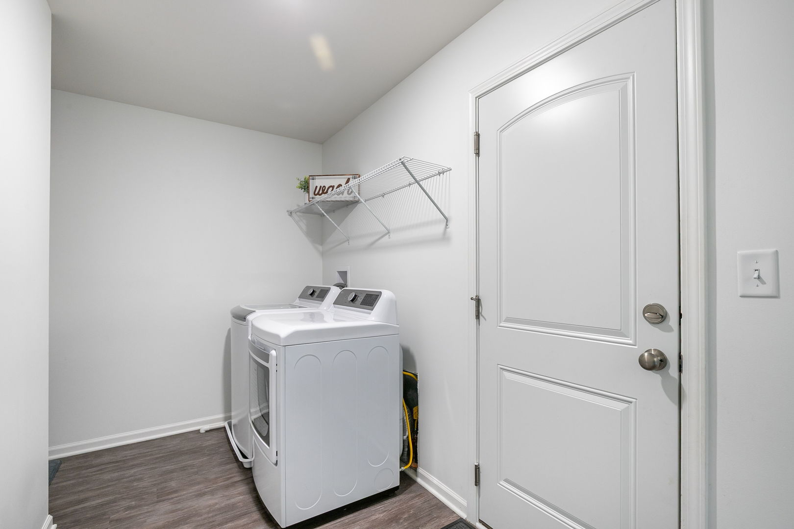 32070 Savannah Drive, Lakemoor, IL 60051