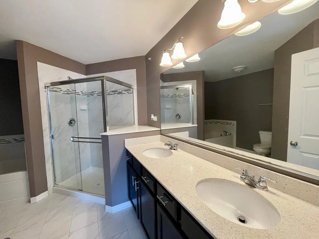 2915 Henley Lane, Naperville, IL 60540