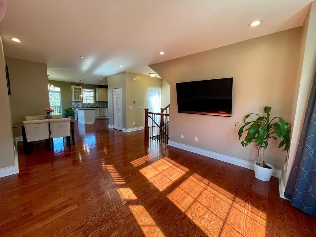 2915 Henley Lane, Naperville, IL 60540