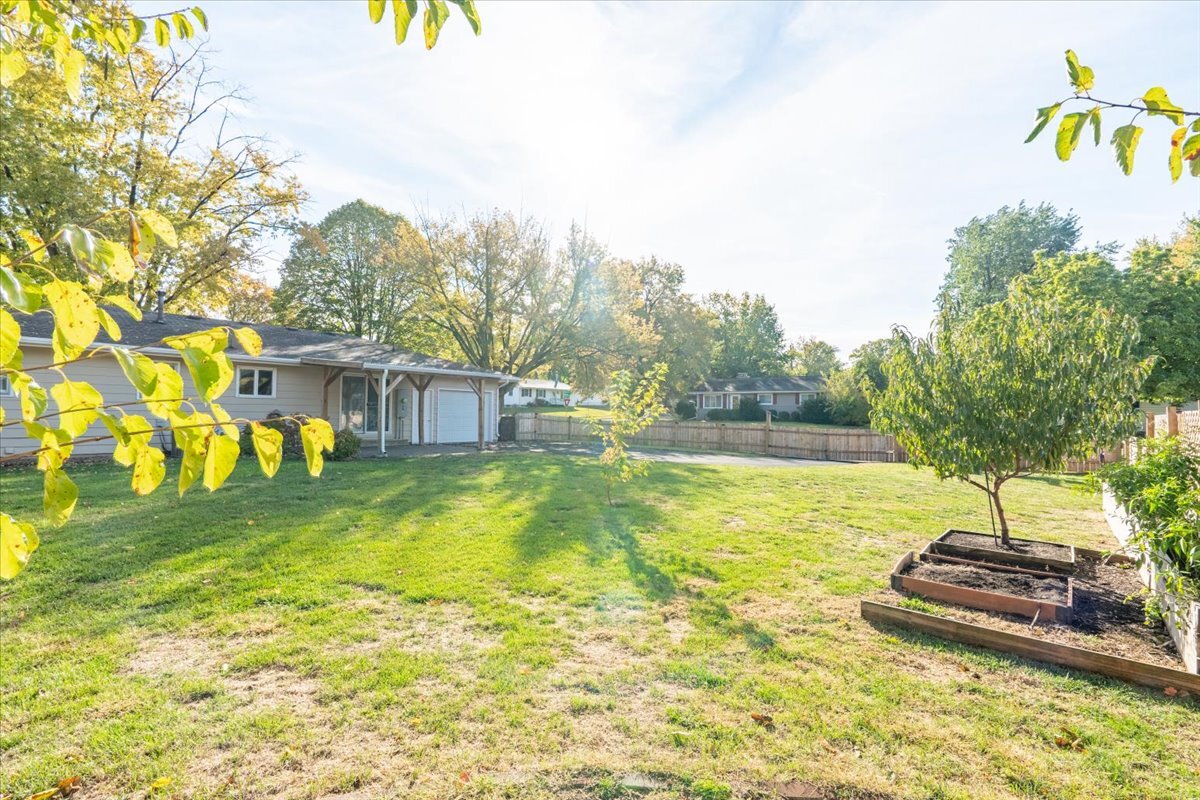 305 Highpoint Road, Normal, IL 61761