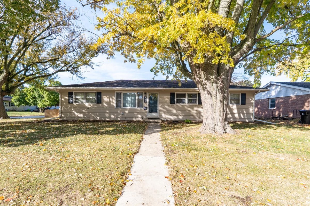 305 Highpoint Road, Normal, IL 61761