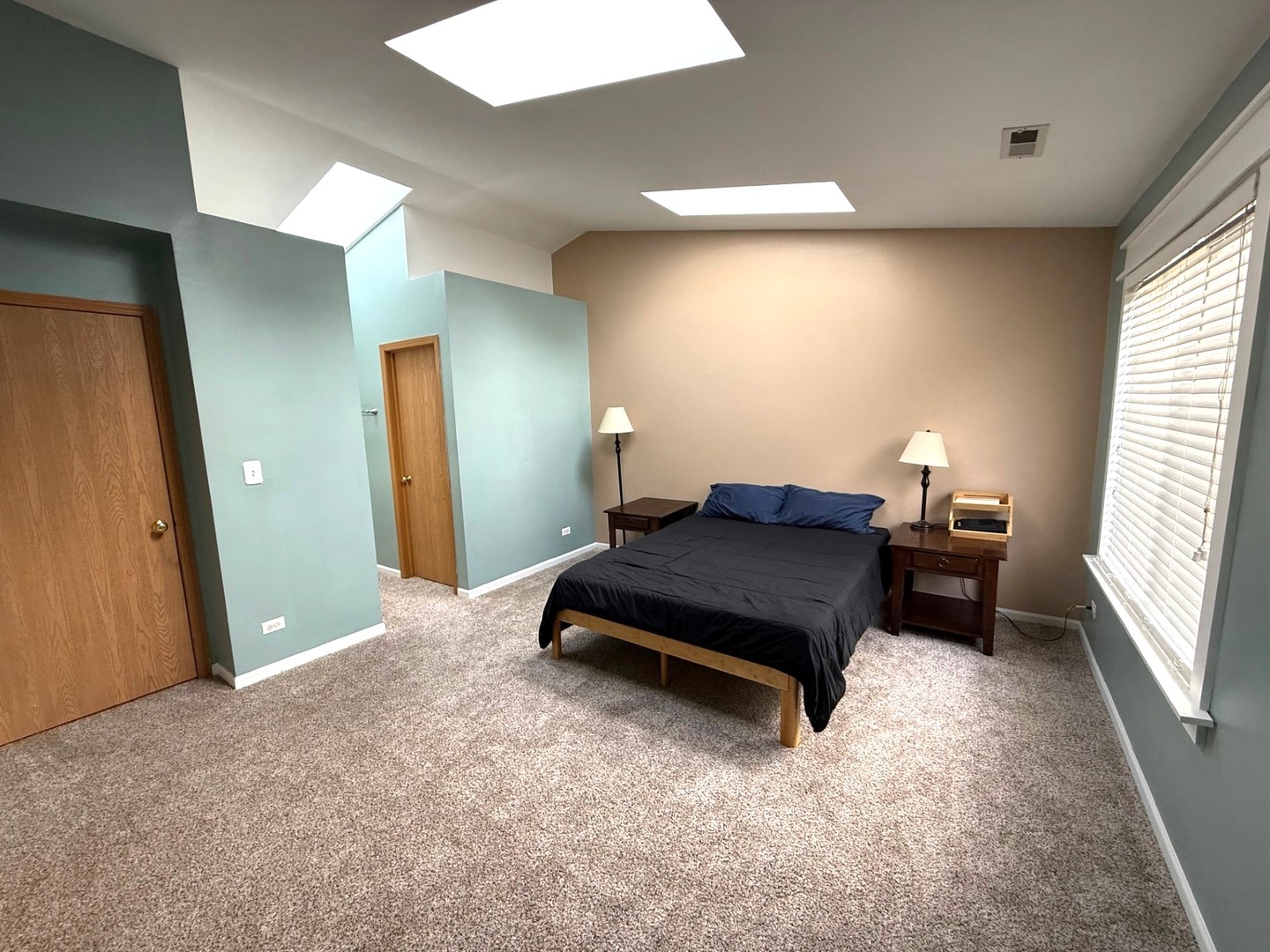 2298 Reflections Drive, Aurora, IL 60502