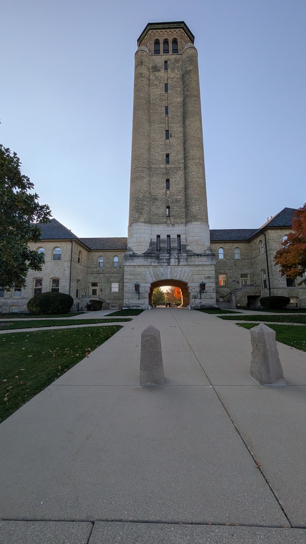 210 Leonard Wood #101, Highland Park, IL 60035