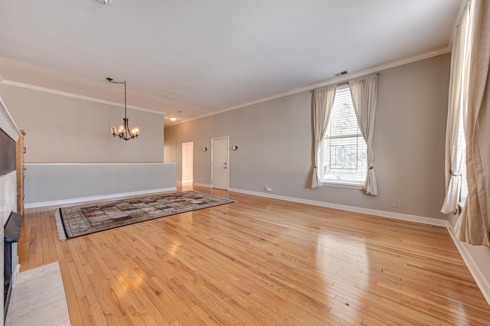 210 Leonard Wood #101, Highland Park, IL 60035