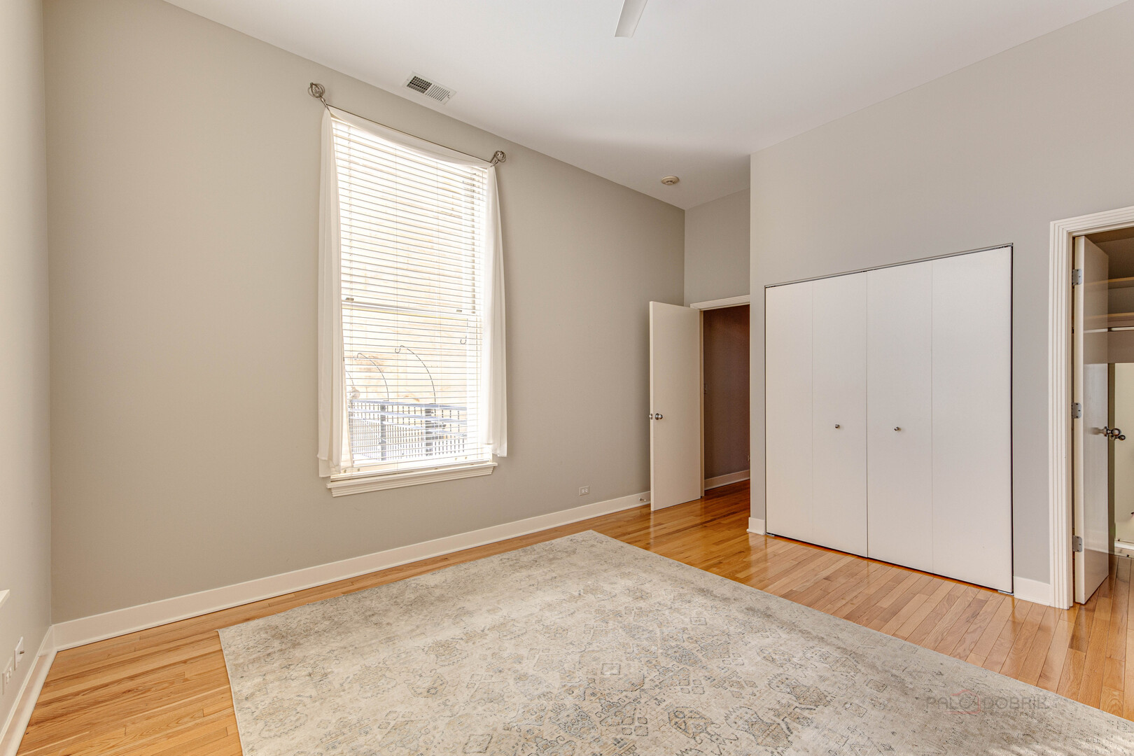 210 Leonard Wood #101, Highland Park, IL 60035