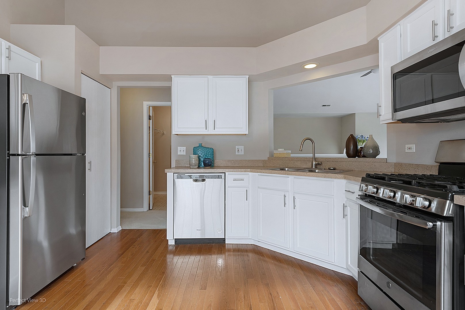 2244 S LINCOLN Street #312, Lombard, IL 60148