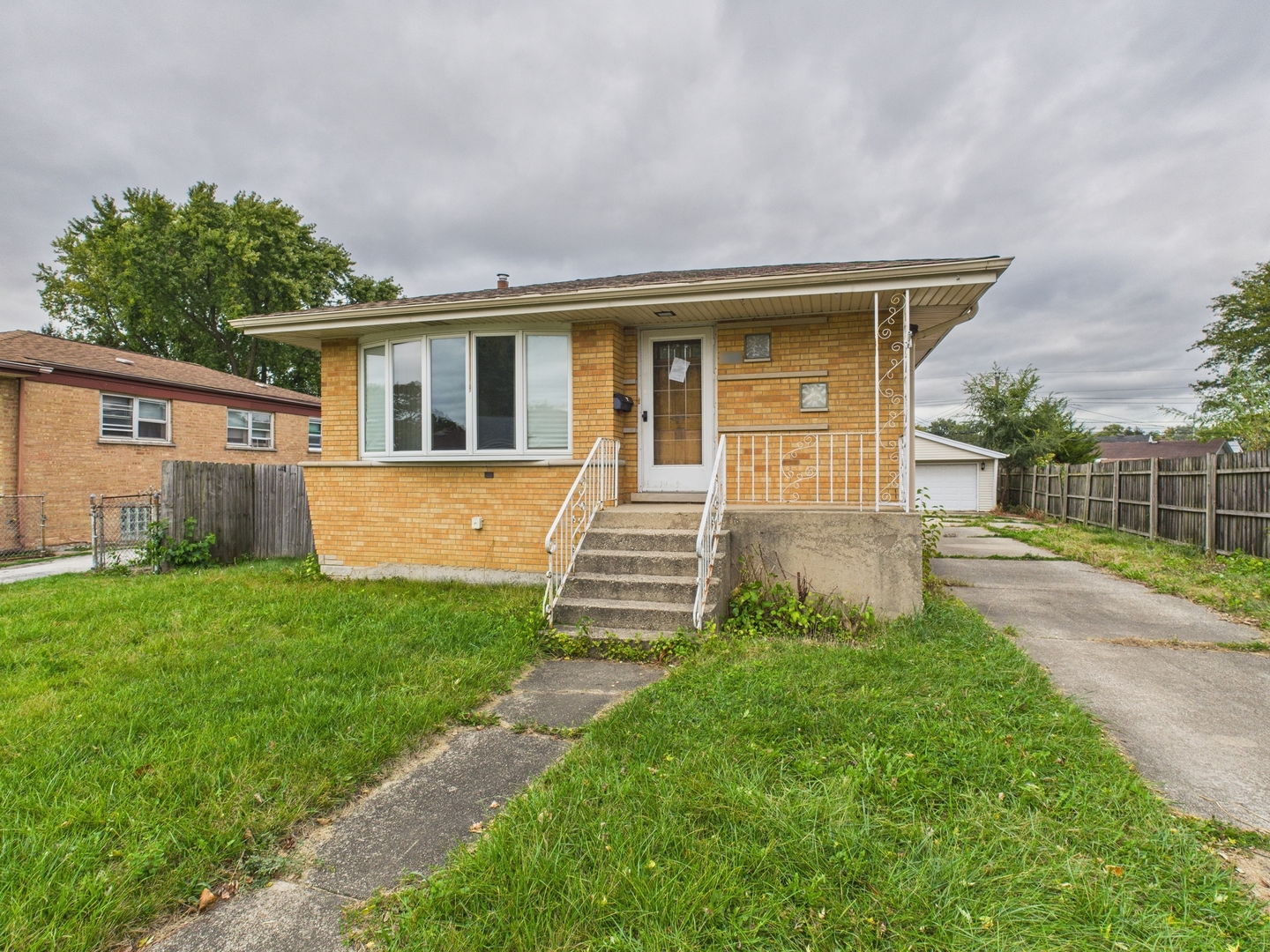 11625 S Kildare Avenue, Alsip, IL 60803