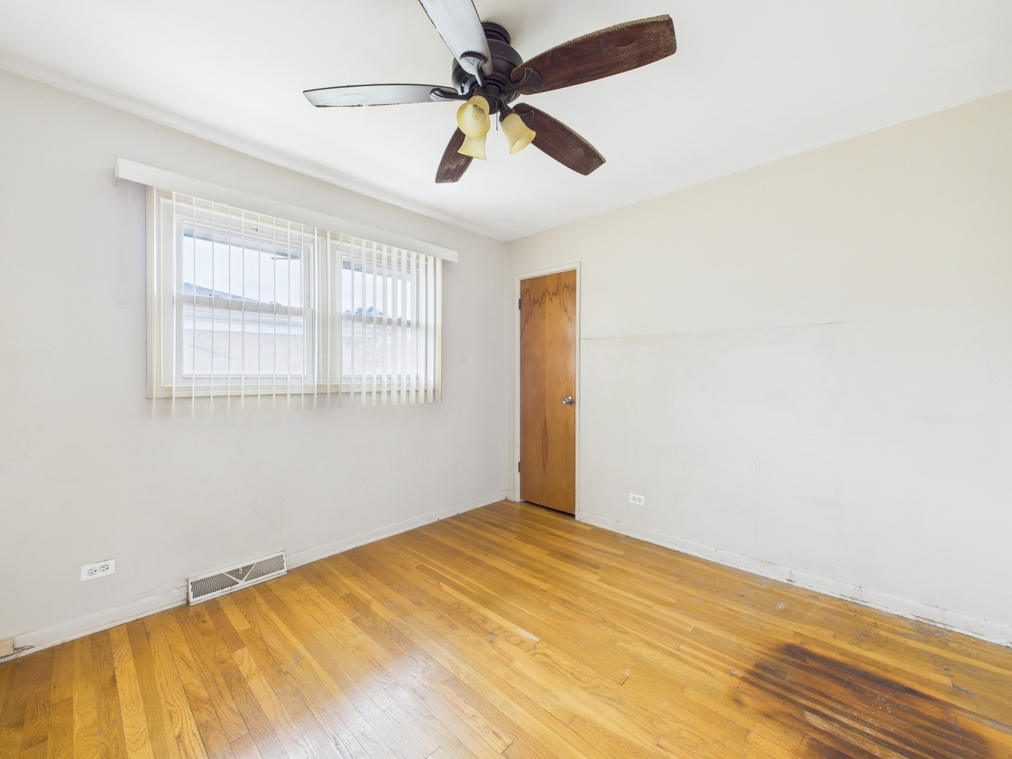 11625 S Kildare Avenue, Alsip, IL 60803