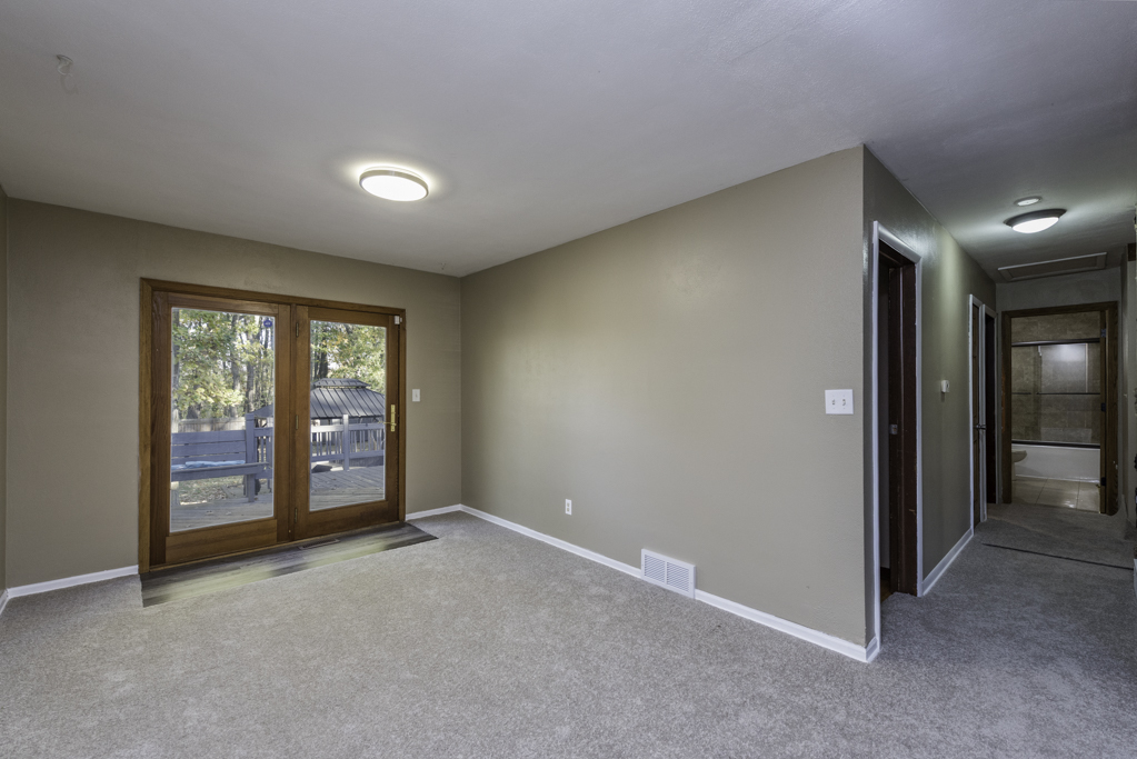 1339 Park Avenue, Winthrop Harbor, IL 60096