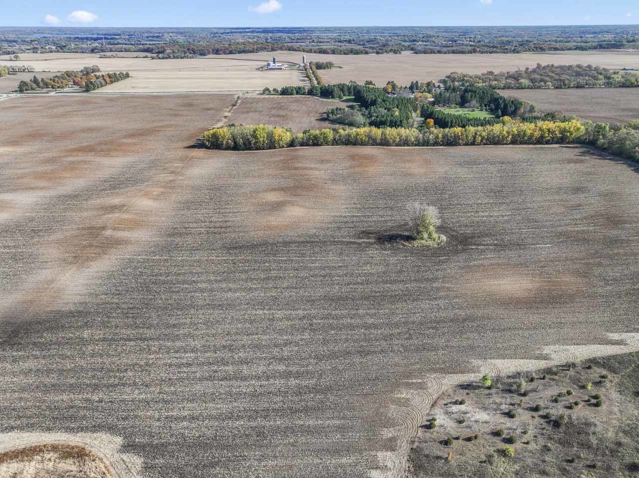 10330 336th Avenue, Randall, WI 53181