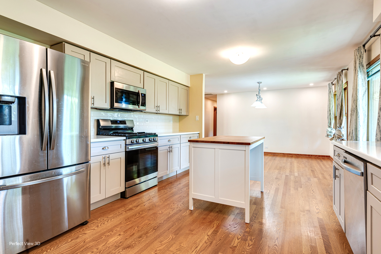 12550 S 100th Avenue, Palos Park, IL 60464