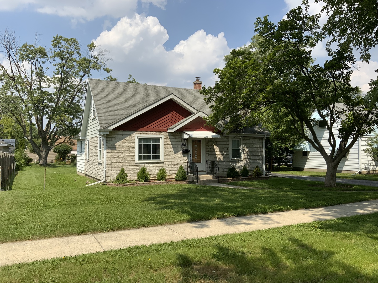 248 E Lyndale Avenue, Northlake, IL 60164