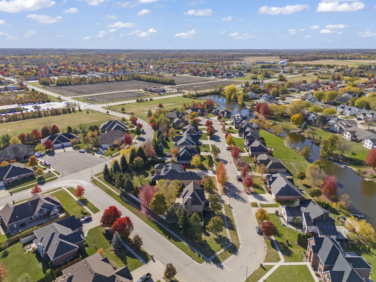 1375 Lakeside Lane, Morris, IL 60450