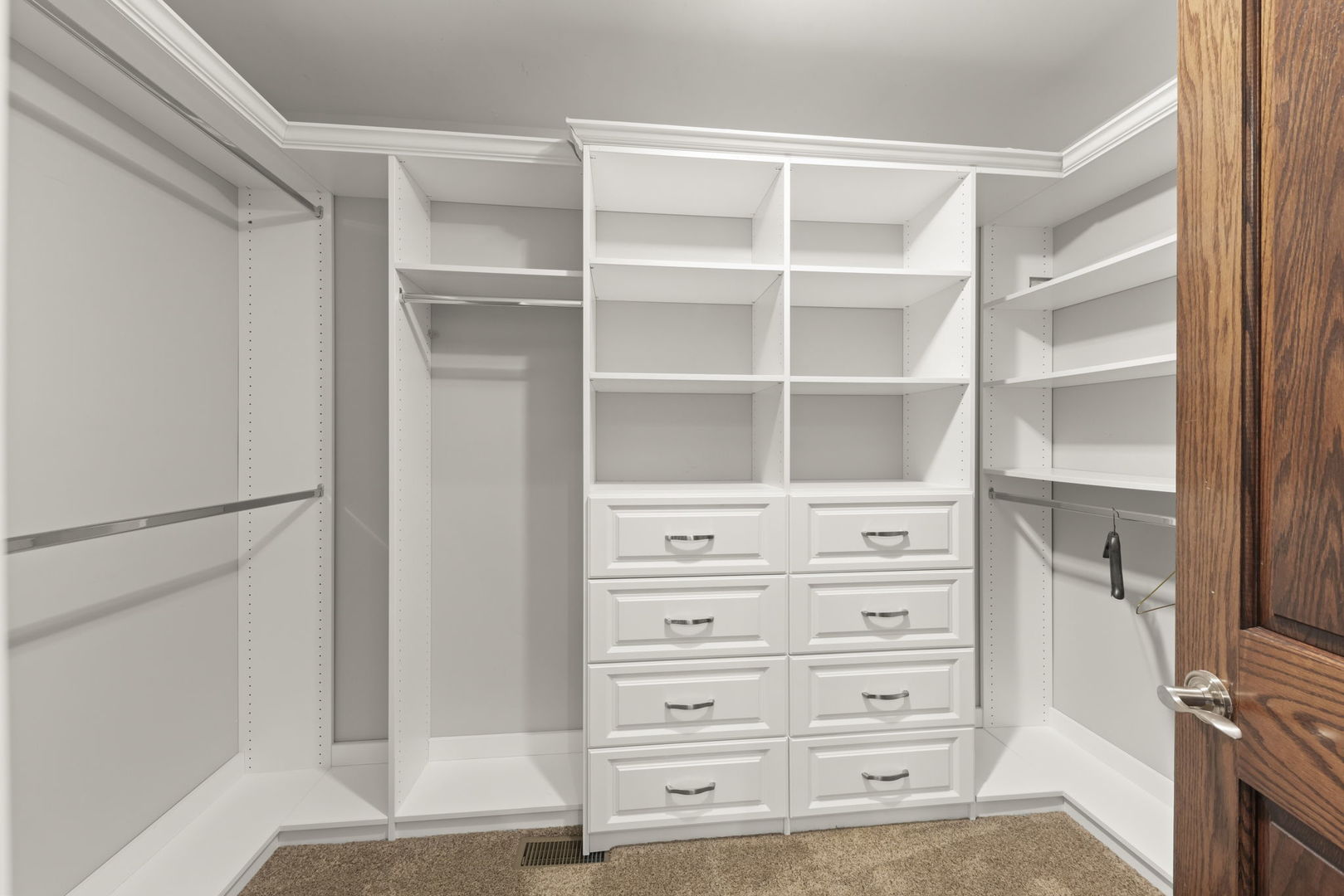 1375 Lakeside Lane, Morris, IL 60450