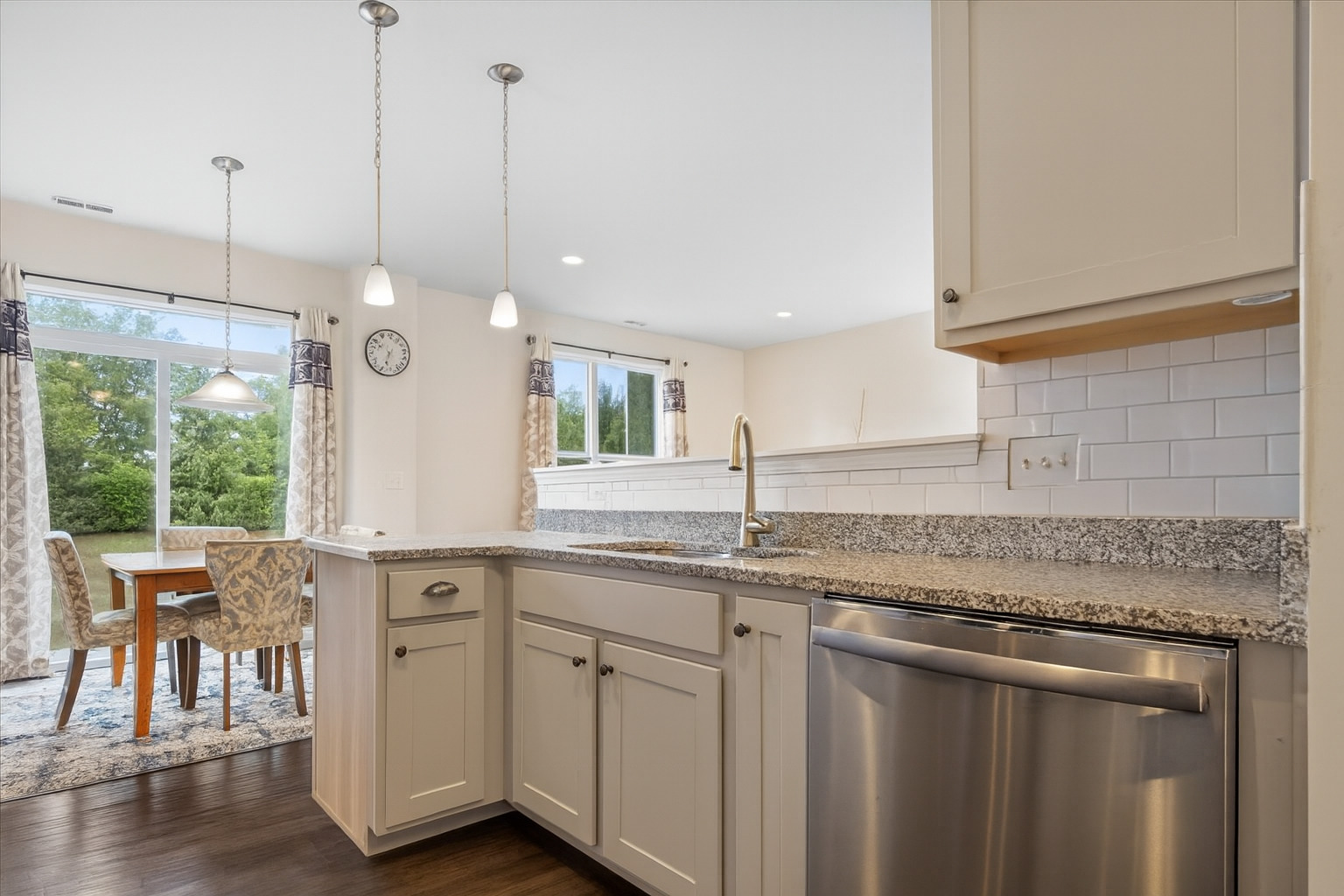 4105 Winslow Court, Aurora, IL 60504