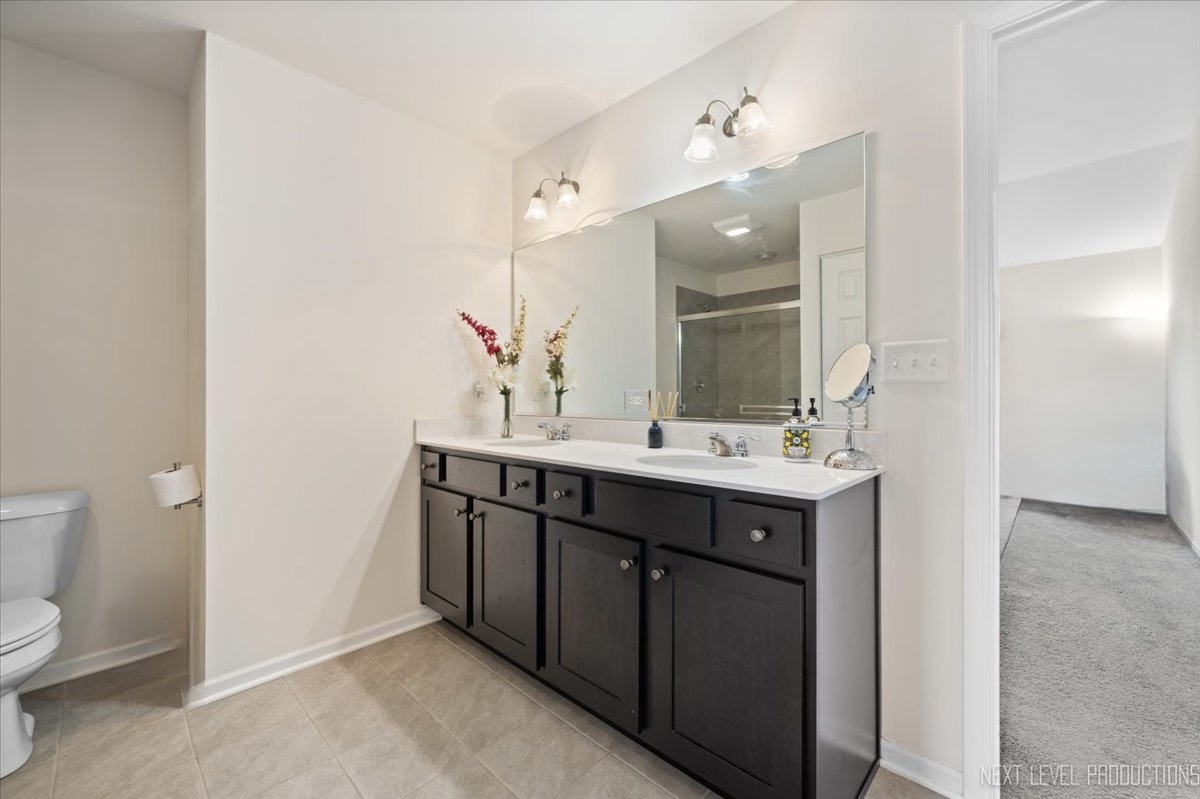 4105 Winslow Court, Aurora, IL 60504