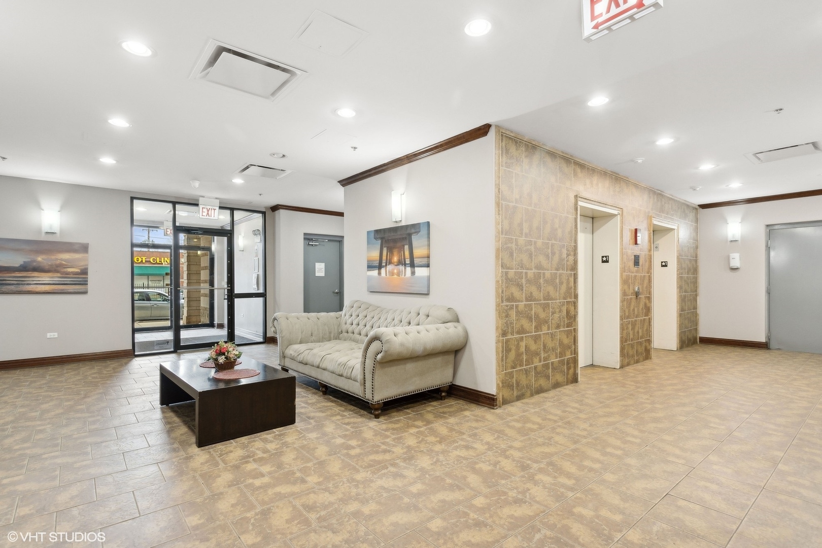 3630 N Harlem Avenue #205, Chicago, IL 60634