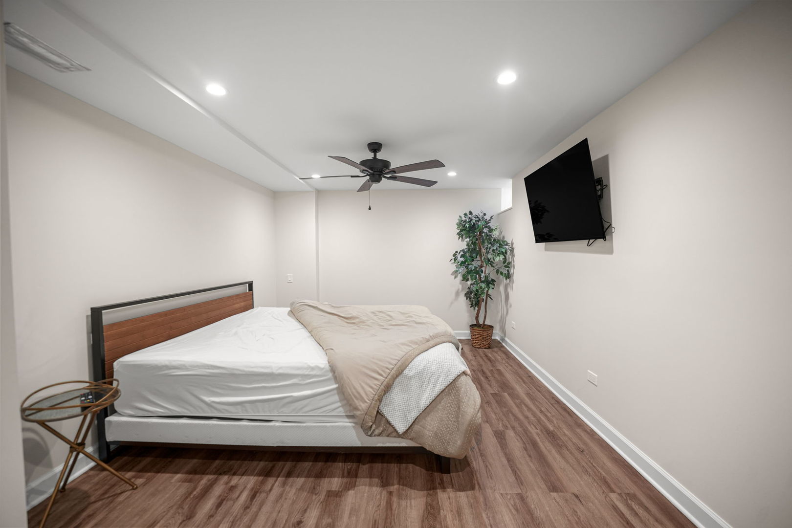 10022 S Seeley Avenue, Chicago, IL 60643