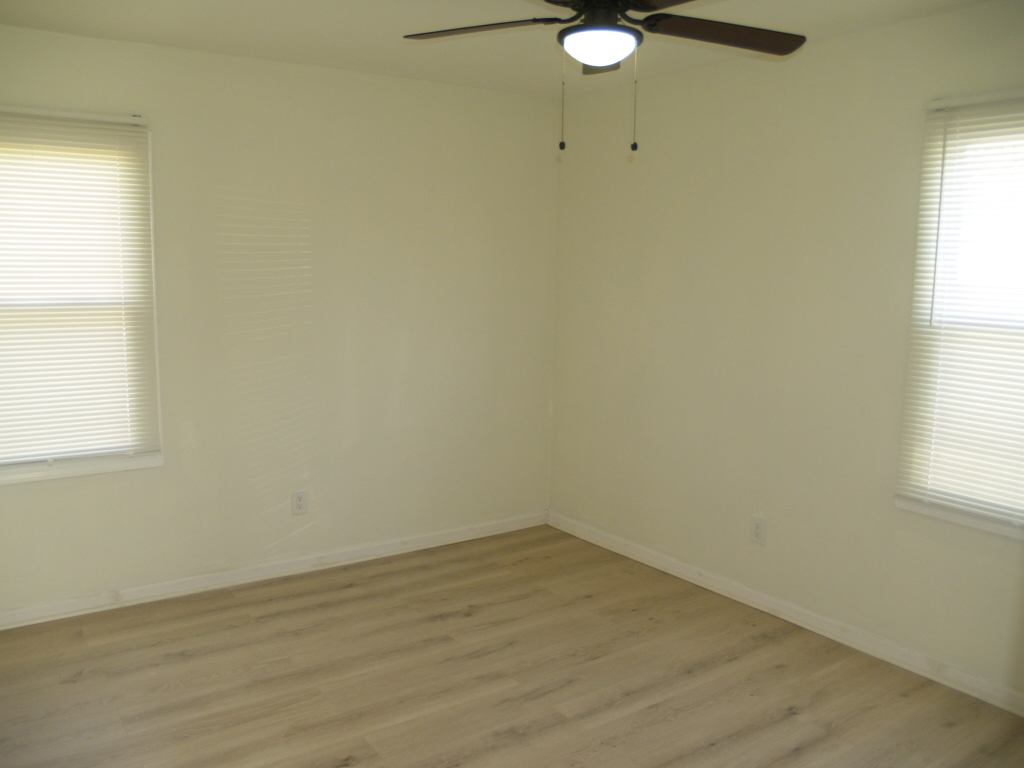 2069 217th Street, Sauk Village, IL 60411