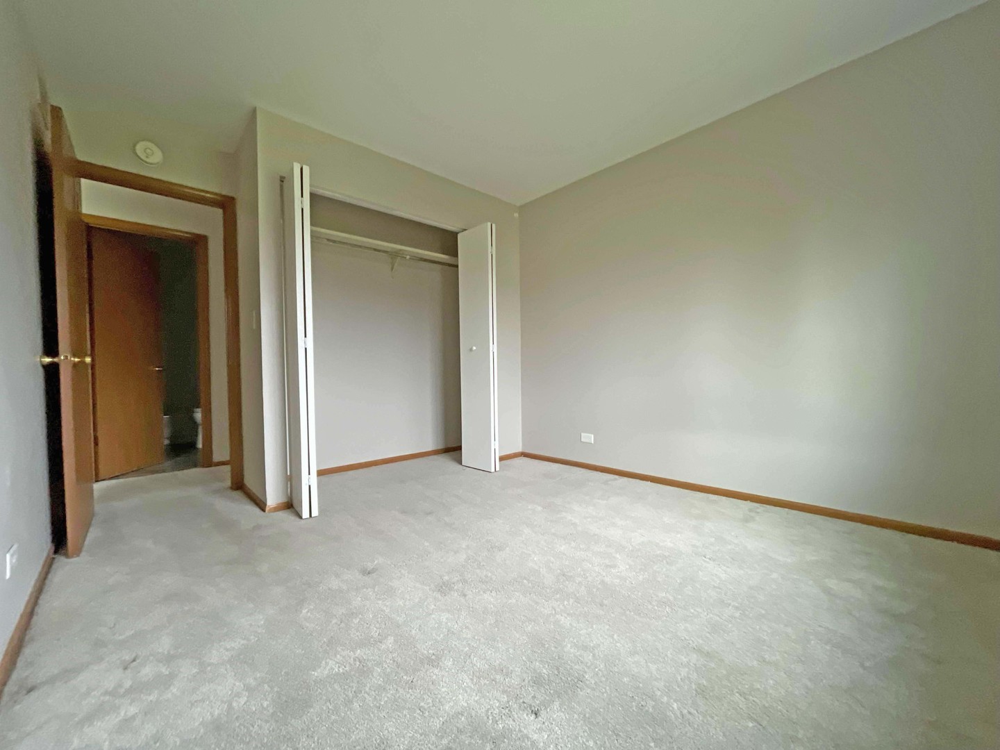 328 Mulberry Court #A2, Bartlett, IL 60103